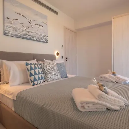 Apartment Romantic Helidoni *