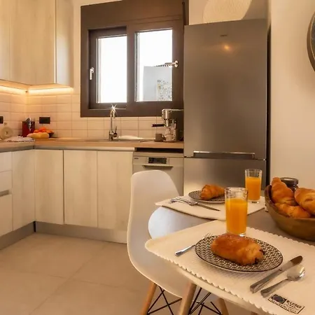 Romantic Helidoni Apartment Svoronata