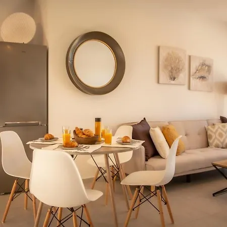 Romantic Helidoni Apartment Svoronata