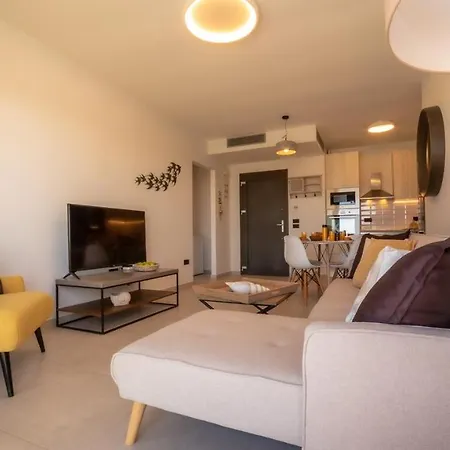 Romantic Helidoni Apartment Svoronata